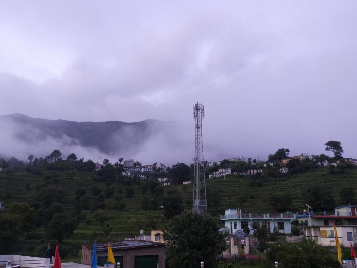 Shree Home Stay Dwarahat المظهر الخارجي الصورة