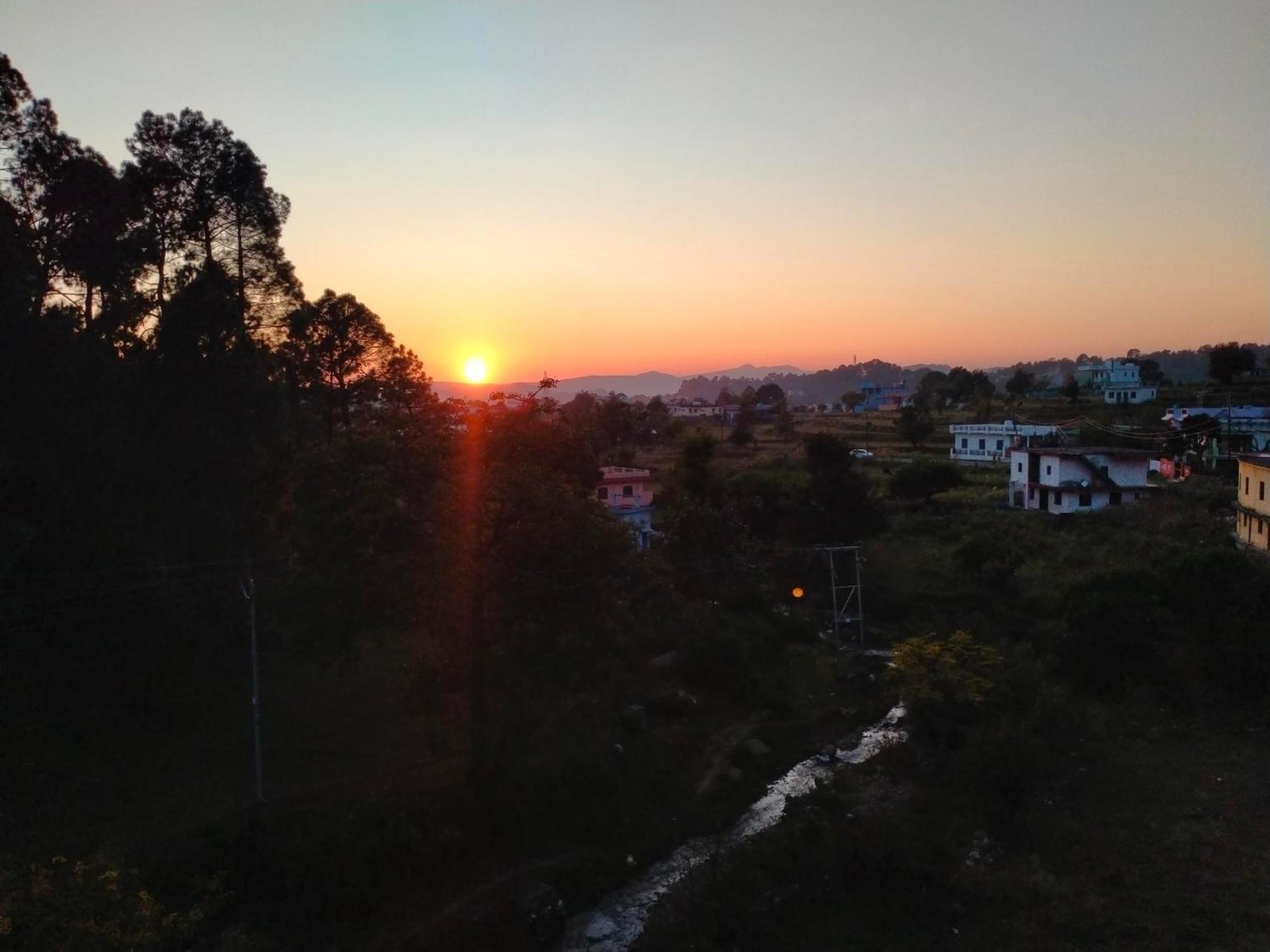 Shree Home Stay Dwarahat المظهر الخارجي الصورة
